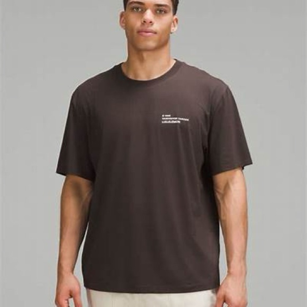 lululemon Men’s Oversized Logo SE Tee